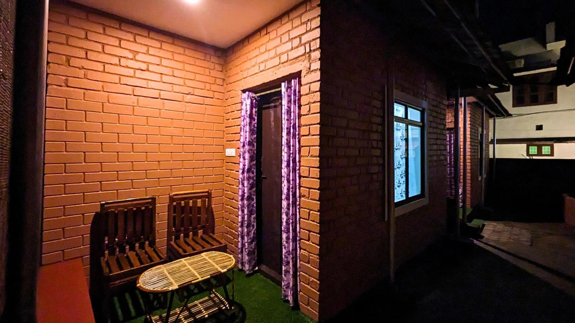 Hostelexp, Varkala - A Beach Town Hostel Bagian luar foto