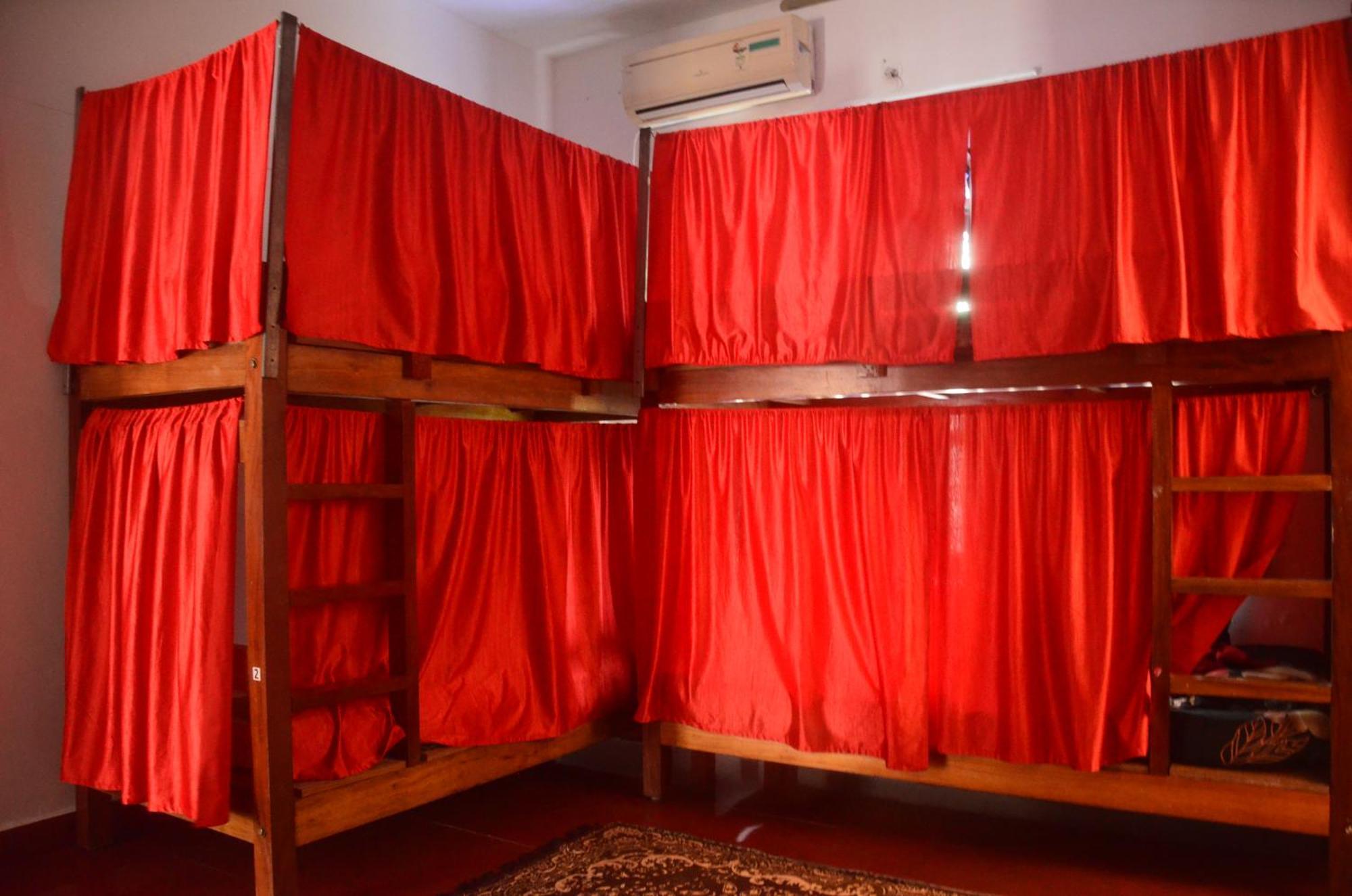 Hostelexp, Varkala - A Beach Town Hostel Bagian luar foto