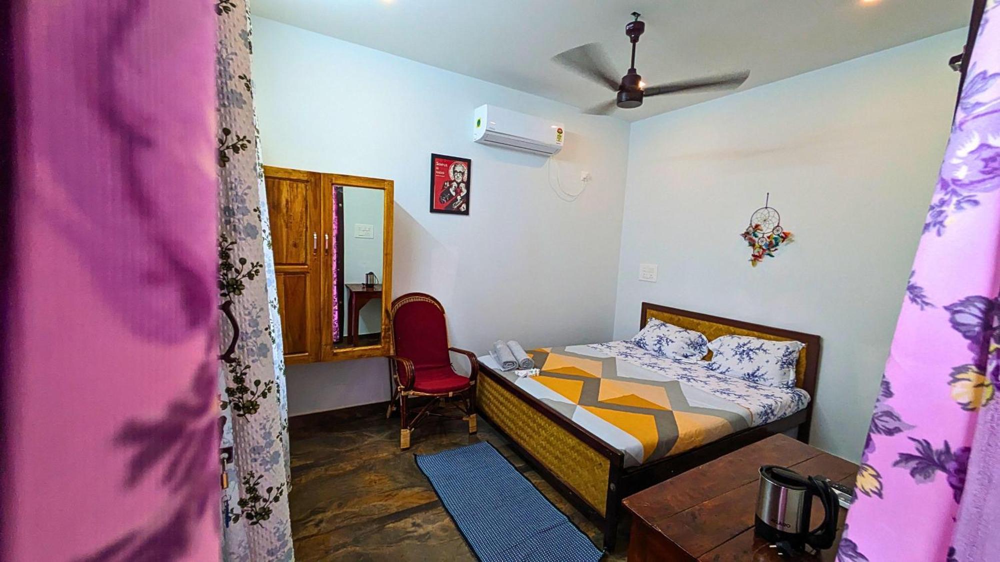 Hostelexp, Varkala - A Beach Town Hostel Bagian luar foto