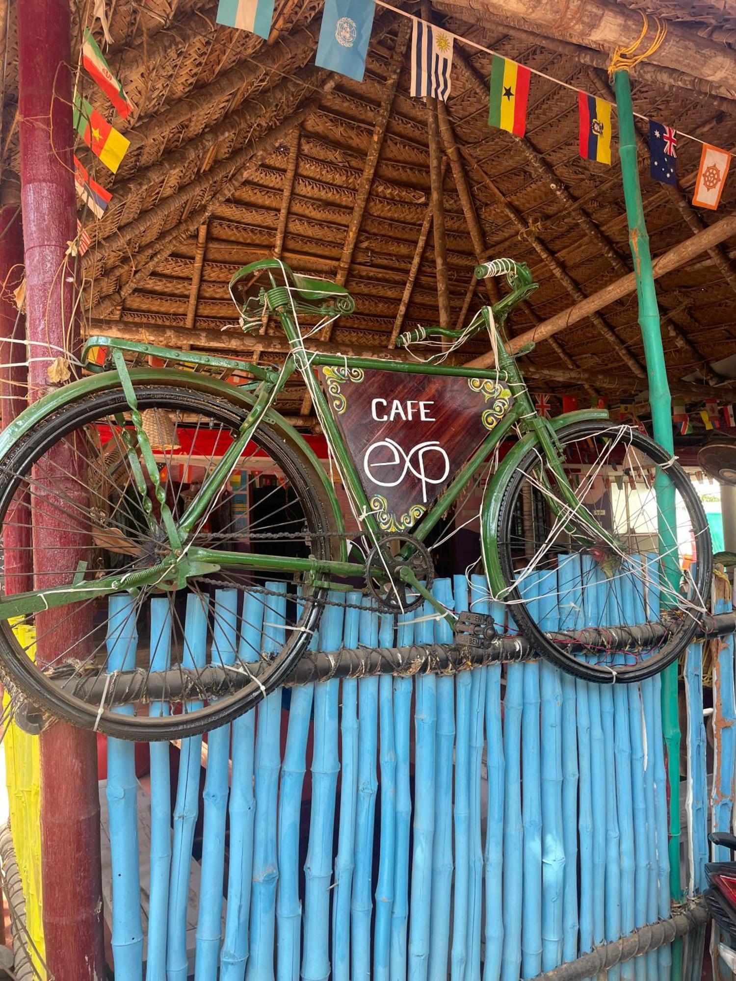 Hostelexp, Varkala - A Beach Town Hostel Bagian luar foto